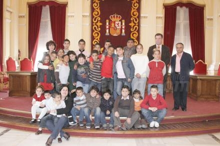 La Ciudad Autónoma ha celebrado el Día del Pueblo Gitanos con un Pleno especial protagoniz...